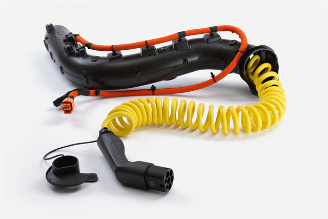 CHARGE CABLES